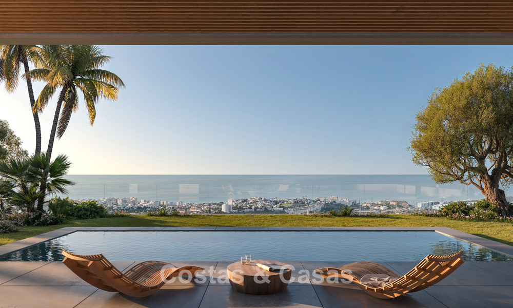 Lujosas villas sobre plano con vistas despejadas al mar en venta en Mijas, Costa del Sol 780097
