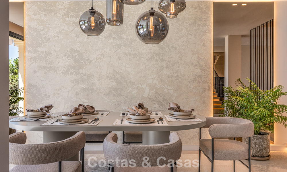 Casa adosada reformada lista para entrar a vivir en venta en una comunidad cerrada en La Quinta, Benahavis - Marbella 780322