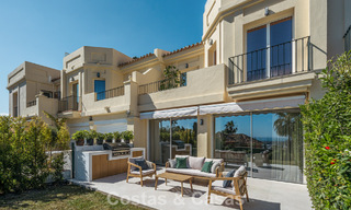 Casa adosada reformada lista para entrar a vivir en venta en una comunidad cerrada en La Quinta, Benahavis - Marbella 780330 