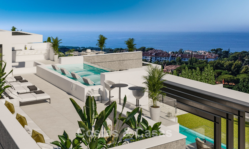 2 sofisticadas villas de nueva construcción con vistas al mar en venta cerca de servicios en la famosa Milla de Oro de Marbella 780245
