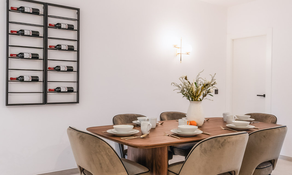 Apartamento de lujo de 4 dormitorios en venta en un complejo cerrado en el campo de golf en Nueva Andalucía, Marbella 780357