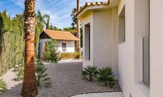Villa mediterránea contemporánea con toques modernos en venta en la Milla de Oro de Marbella 780411 