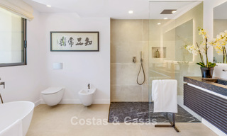 Villa mediterránea contemporánea con toques modernos en venta en la Milla de Oro de Marbella 780421 