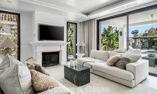 Amplia villa familiar con encanto andaluz contemporáneo en venta en el valle del golf de Nueva Andalucía, Marbella 780456 
