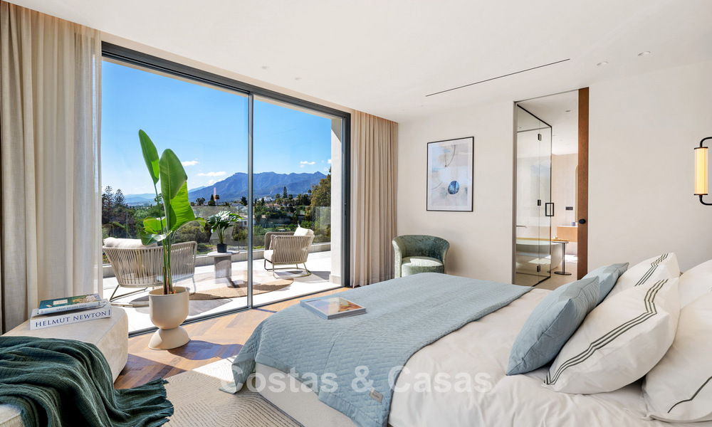 Nueva villa mediterránea de lujo en venta cerca de servicios en el lado este de Marbella 780503