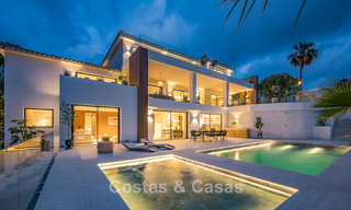 Nueva villa mediterránea de lujo en venta cerca de servicios en el lado este de Marbella 780505 