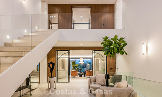 Nueva villa mediterránea de lujo en venta cerca de servicios en el lado este de Marbella 780511 