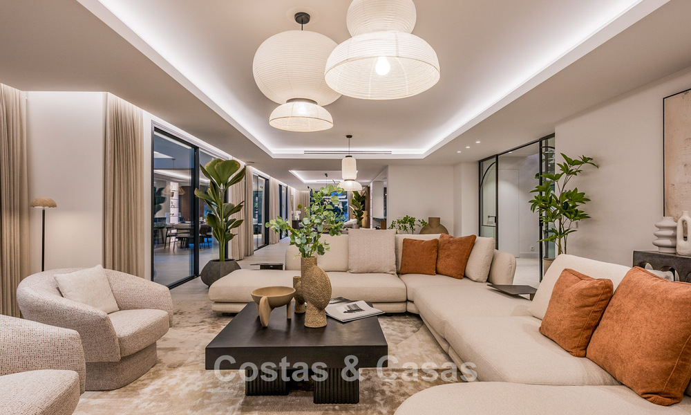 Nueva villa mediterránea de lujo en venta cerca de servicios en el lado este de Marbella 780541