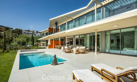 Apartamento nuevo en venta con vistas a la montaña y al mar en un complejo de alta gama en Benalmádena, Costa del Sol 780573