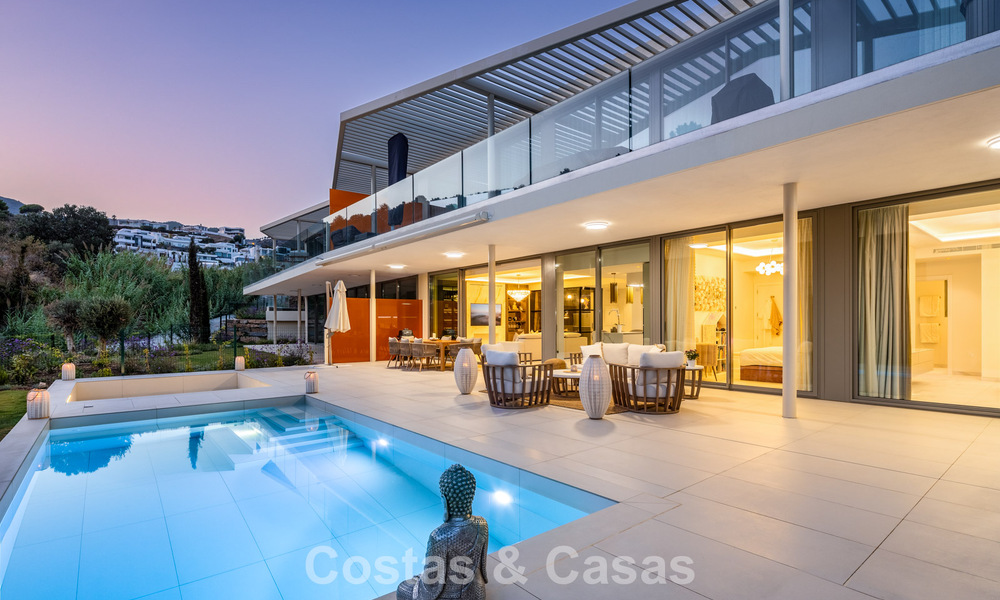 Apartamento nuevo en venta con vistas a la montaña y al mar en un complejo de alta gama en Benalmádena, Costa del Sol 780577