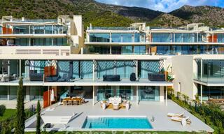 Apartamento nuevo en venta con vistas a la montaña y al mar en un complejo de alta gama en Benalmádena, Costa del Sol 780581 