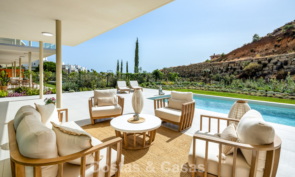 Apartamento nuevo en venta con vistas a la montaña y al mar en un complejo de alta gama en Benalmádena, Costa del Sol 780591