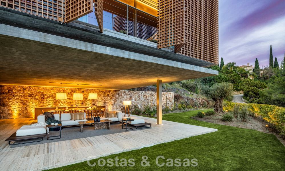 Villa de lujo de última generación con impresionantes vistas en venta en el exclusivo El Madroñal, Benahavis - Marbella 780614