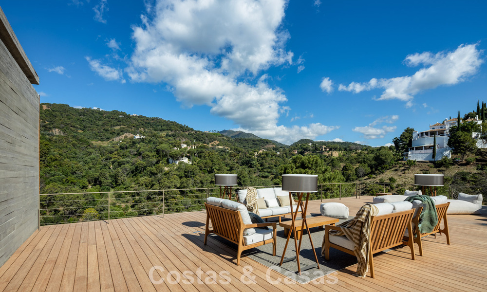 Villa de lujo de última generación con impresionantes vistas en venta en el exclusivo El Madroñal, Benahavis - Marbella 780617