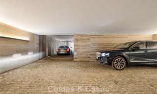 Villa de lujo de última generación con impresionantes vistas en venta en el exclusivo El Madroñal, Benahavis - Marbella 780621 