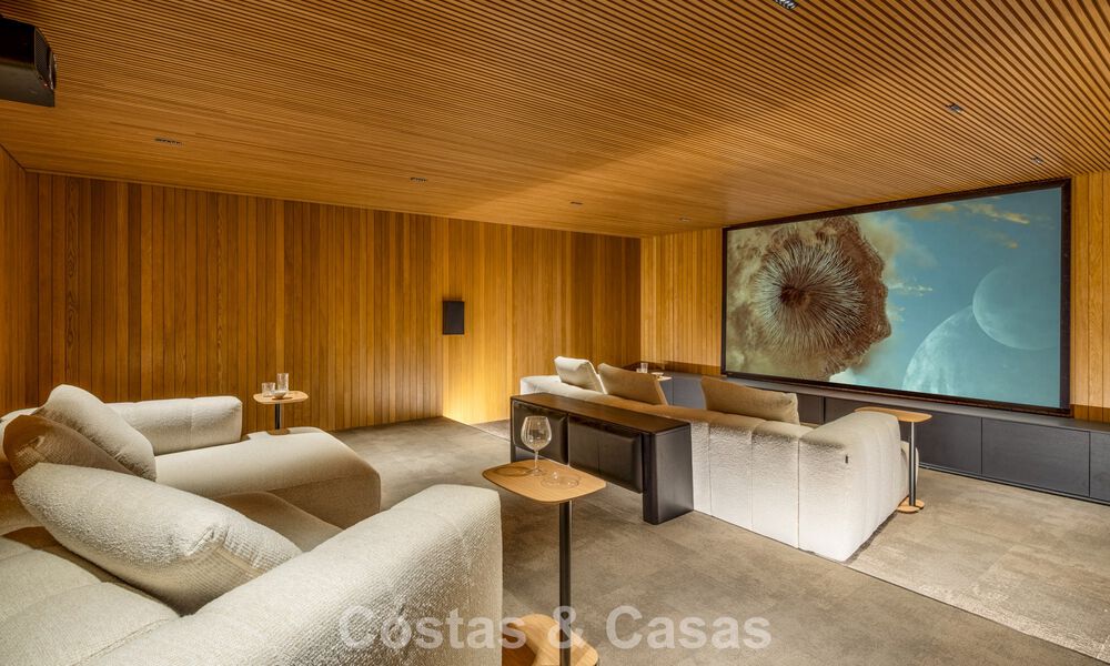 Villa de lujo de última generación con impresionantes vistas en venta en el exclusivo El Madroñal, Benahavis - Marbella 780622