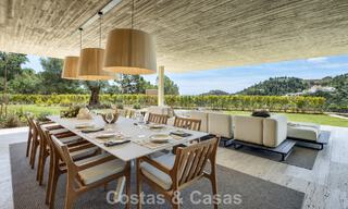 Villa de lujo de última generación con impresionantes vistas en venta en el exclusivo El Madroñal, Benahavis - Marbella 780627 