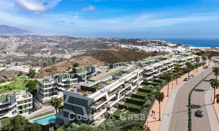 Apartamentos en primera línea de golf con vistas al mar en venta en un complejo de lujo en Mijas, Costa del Sol 780598 