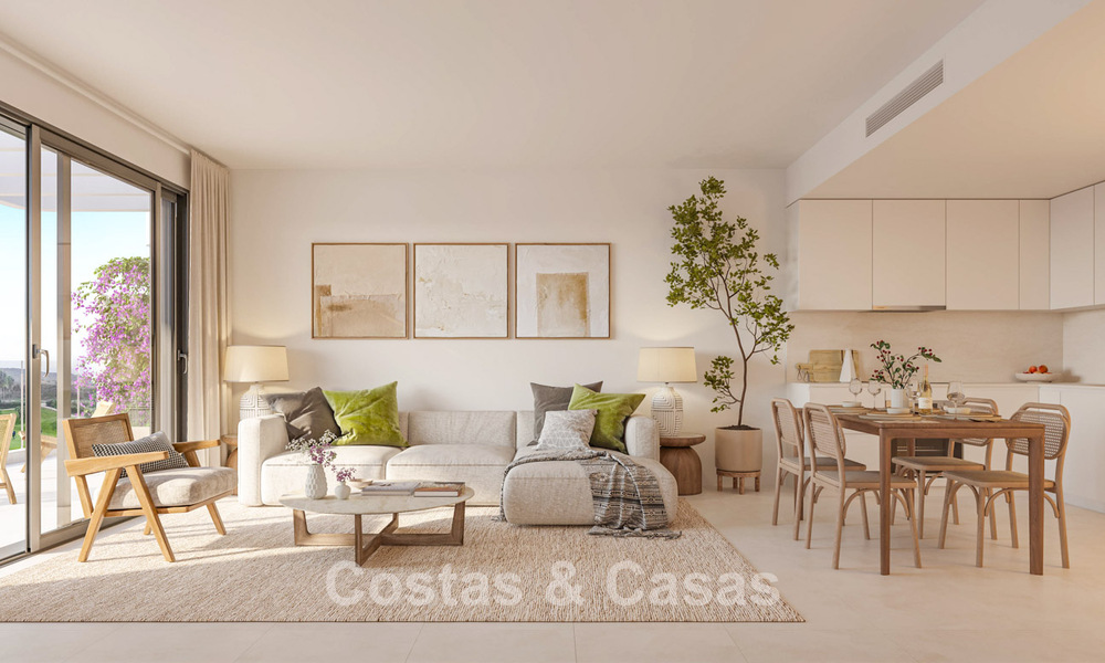 Apartamentos en primera línea de golf con vistas al mar en venta en un complejo de lujo en Mijas, Costa del Sol 780603