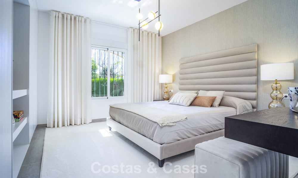 Apartamento reformado de 3 dormitorios con jardín a poca distancia de Puerto Banús en Nueva Andalucía, Marbella 780669