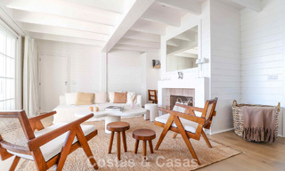 Villa mediterránea en una sola planta para entrar a vivir en venta, en zona de golf de Benahavis - Marbella 780813 