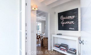 Villa mediterránea en una sola planta para entrar a vivir en venta, en zona de golf de Benahavis - Marbella 780827 