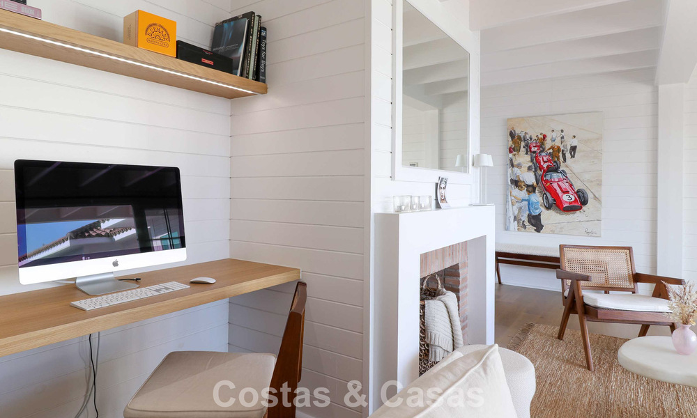 Villa mediterránea en una sola planta para entrar a vivir en venta, en zona de golf de Benahavis - Marbella 780832