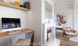 Villa mediterránea en una sola planta para entrar a vivir en venta, en zona de golf de Benahavis - Marbella 780832 