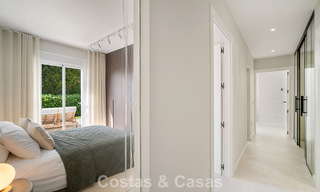 Casa adosada renovada en venta en el popular enclave de golf de Aloha Golf, en Nueva Andalucía, Marbella 780873 