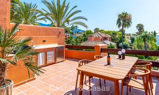 Lujosa casa adosada reformada de estilo mediterráneo en venta en la Milla de Oro de Marbella 782943 