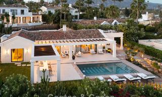 Villa de lujo de una sola planta, lista para entrar a vivir, en venta en el Valle del Golf de Nueva Andalucía, Marbella 780938 