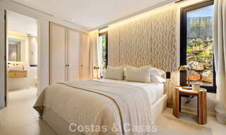 Villa de lujo de una sola planta, lista para entrar a vivir, en venta en el Valle del Golf de Nueva Andalucía, Marbella 781006 