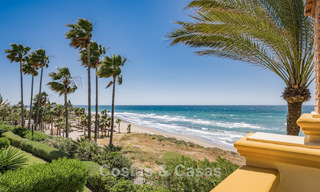Lujoso apartamento de 3 dormitorios con vistas frontales al mar en venta al este de Marbella centro 780907 