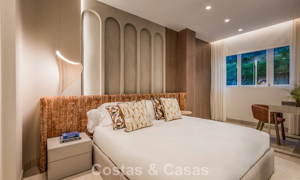 Lujoso apartamento de 3 dormitorios con vistas frontales al mar en venta al este de Marbella centro 780961