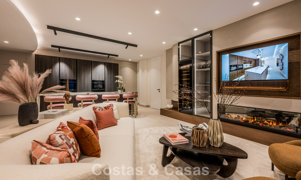 Lujoso apartamento de 3 dormitorios con vistas frontales al mar en venta al este de Marbella centro 780976