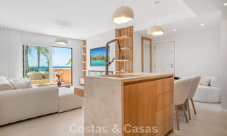 Apartamento de playa listo para entrar a vivir con impresionantes vistas al mar en venta en la zona oeste de Estepona 781077 