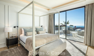 Exclusiva villa de lujo con arquitectura andaluza moderna en venta con vistas panorámicas al mar en Marbella - Benahavís 781183 