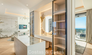 Exclusiva villa de lujo con arquitectura andaluza moderna en venta con vistas panorámicas al mar en Marbella - Benahavís 781191 