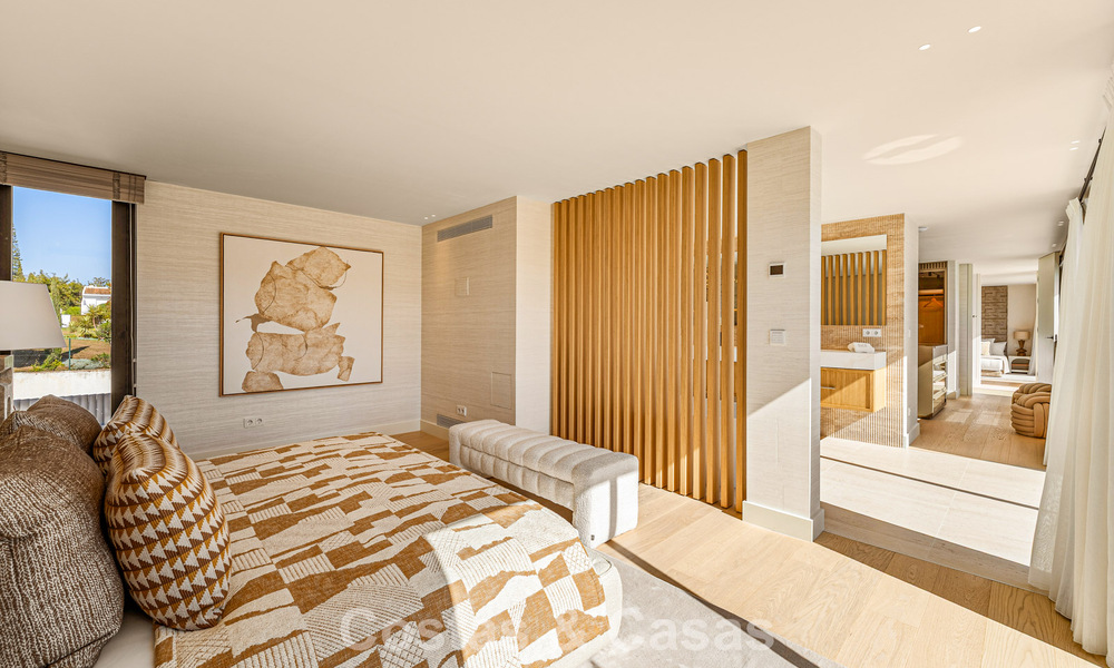 Espectacular villa de lujo en venta en una codiciada urbanización en Nueva Andalucía, Marbella 781305