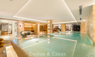 Espectacular villa de lujo en venta en una codiciada urbanización en Nueva Andalucía, Marbella 781335 