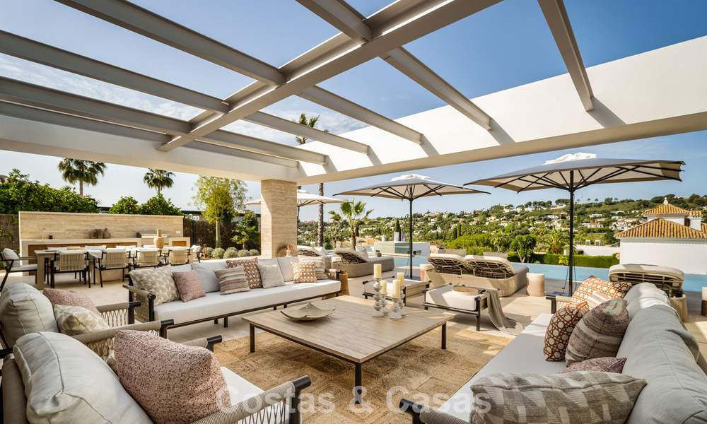 Espectacular villa de lujo en venta en una codiciada urbanización en Nueva Andalucía, Marbella 781352