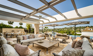 Espectacular villa de lujo en venta en una codiciada urbanización en Nueva Andalucía, Marbella 781352 