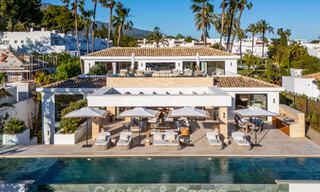Espectacular villa de lujo en venta en una codiciada urbanización en Nueva Andalucía, Marbella 781357 
