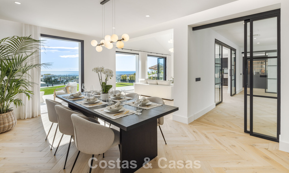 Villa de lujo lista para entrar a vivir con arquitectura española contemporánea y vistas al mar en venta en Marbella - Benahavís 781362