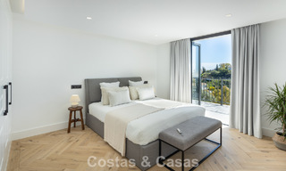 Villa de lujo lista para entrar a vivir con arquitectura española contemporánea y vistas al mar en venta en Marbella - Benahavís 781367 