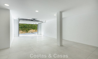 Villa de lujo lista para entrar a vivir con arquitectura española contemporánea y vistas al mar en venta en Marbella - Benahavís 781378 