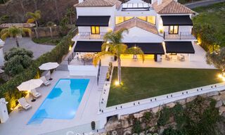 Villa de lujo lista para entrar a vivir con arquitectura española contemporánea y vistas al mar en venta en Marbella - Benahavís 781379 