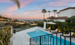 Villa de lujo lista para entrar a vivir con arquitectura española contemporánea y vistas al mar en venta en Marbella - Benahavís 781382 