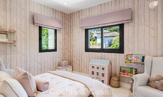 Villa familiar modernista en venta en una codiciada comunidad en La Quinta, Marbella - Benahavís 781423 