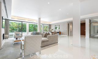 Villa familiar modernista en venta en una codiciada comunidad en La Quinta, Marbella - Benahavís 781452 